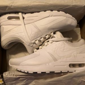 Youth Nike Tennis shoe